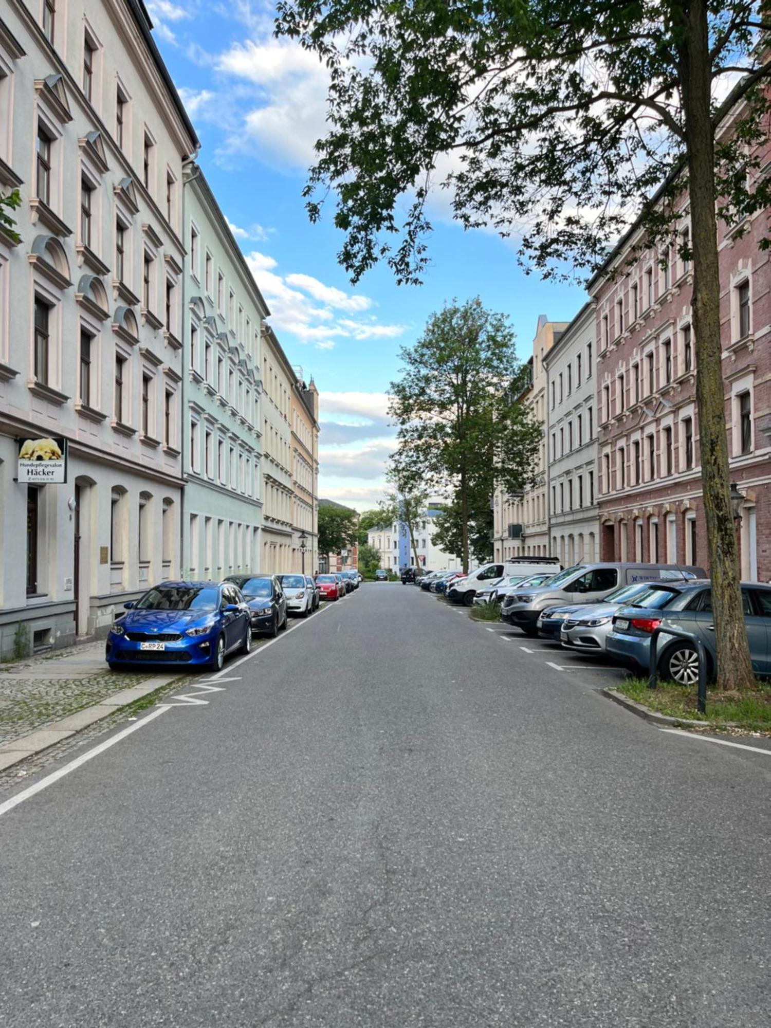 K2-Project - Gipfelstuermer - Ueber Den Daechern Von Schlosschemnitz Esterno foto